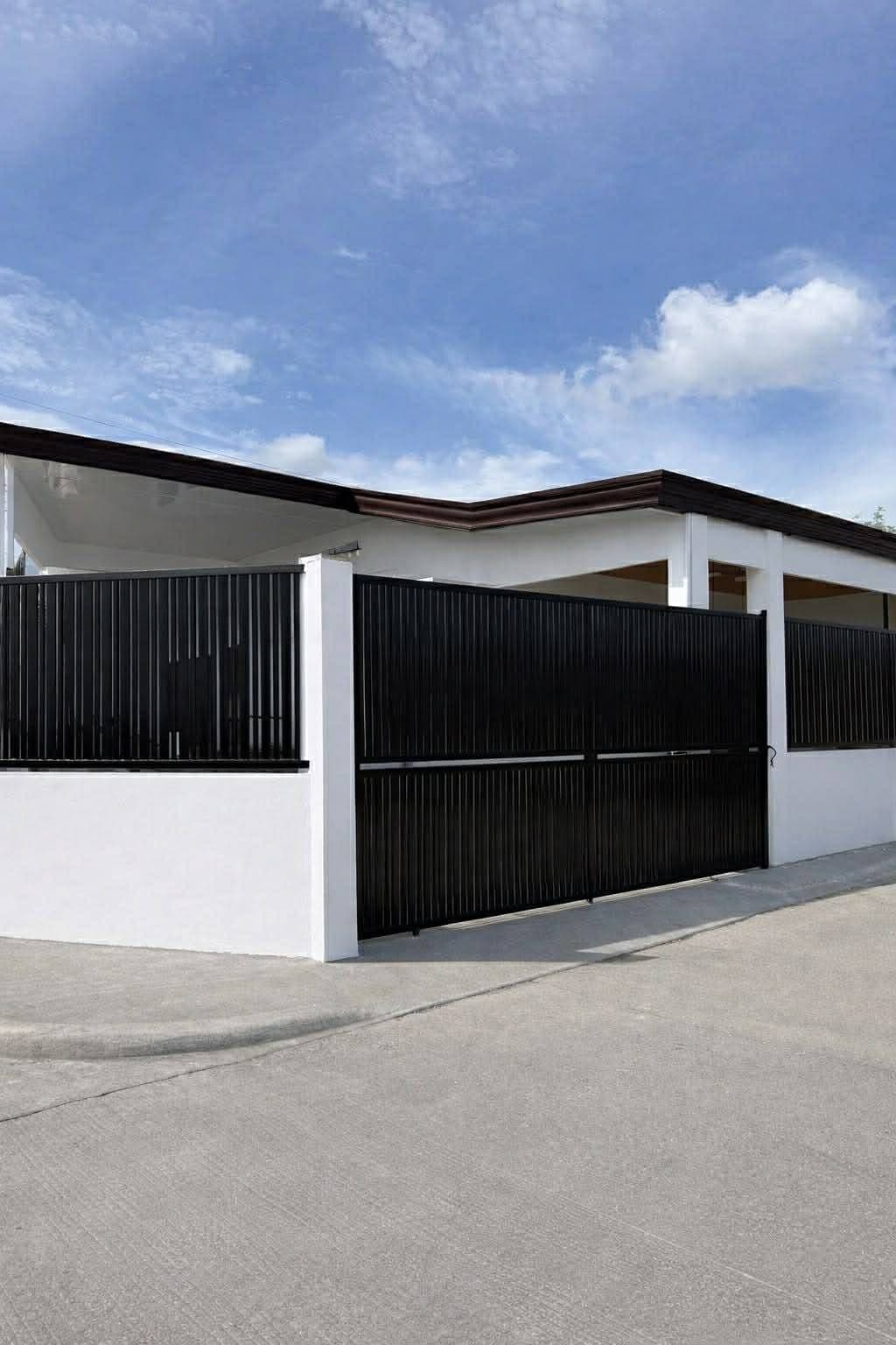 NEWLY RENOVATED HOUSE FOR RENT‼️ - photo 10