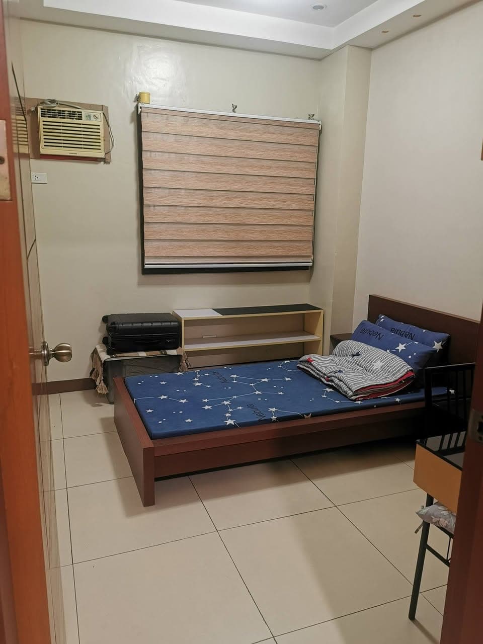 Furnished Room For Rent - photo 1