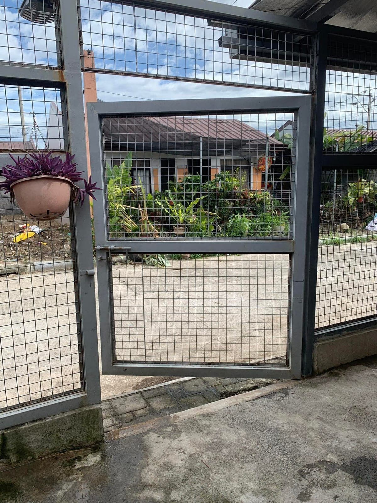 Bungalow House for rent - photo 3