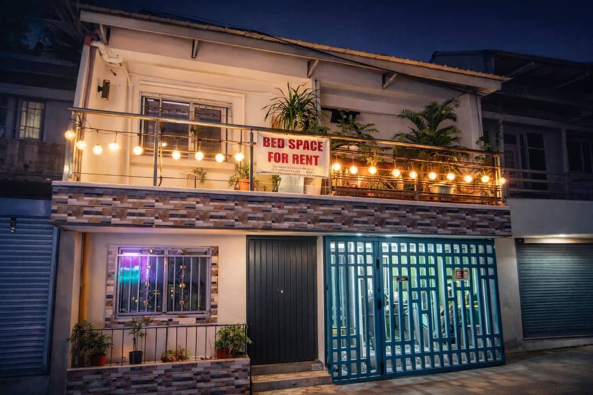 🏠 FEMALE BEDSPACE & MALE BEDSPACE - photo 4