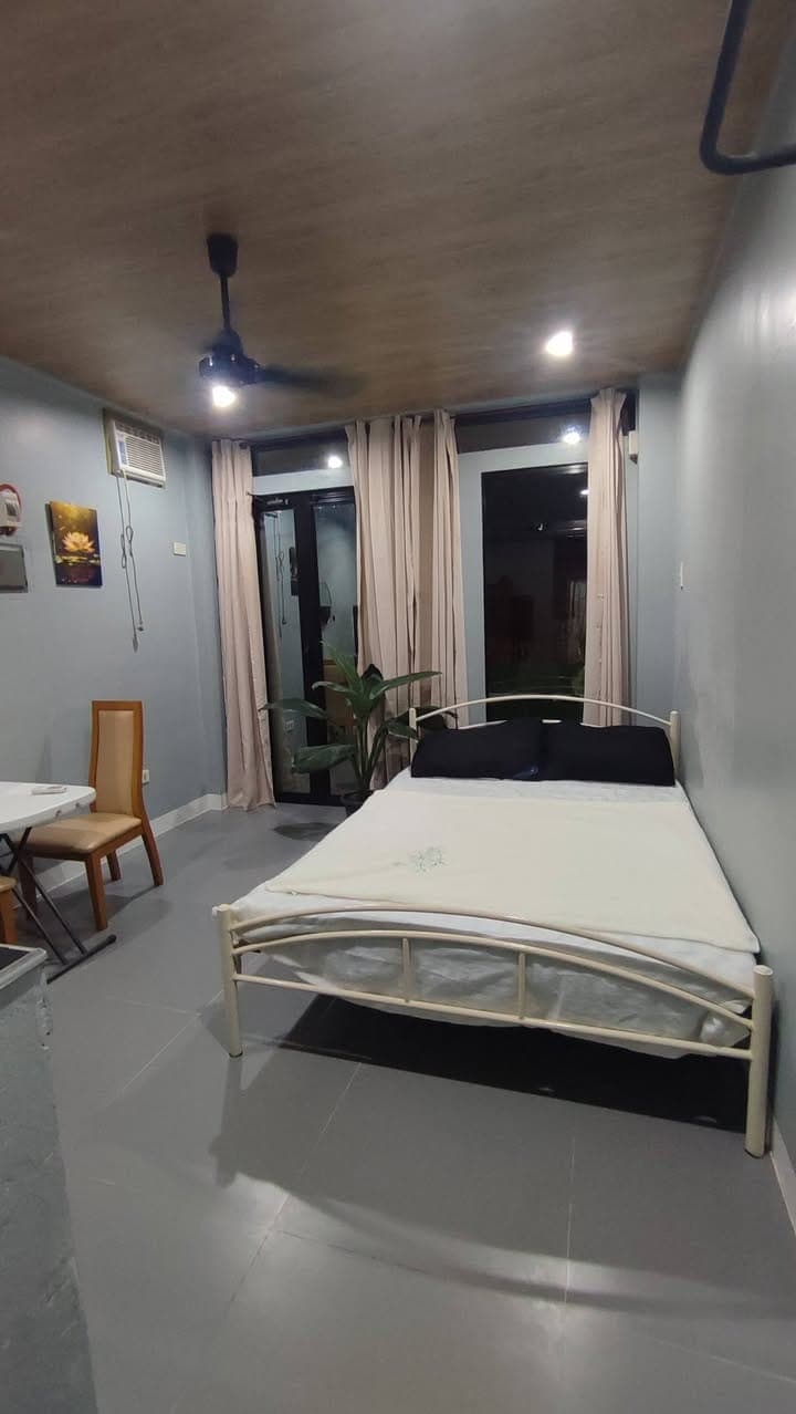 Daily Room For Rent - photo 1