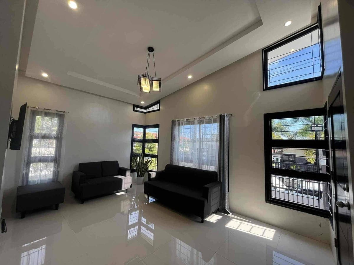 🏡 HOUSE FOR RENT – ILUMINA ESTATE PHASE 2 - photo 8