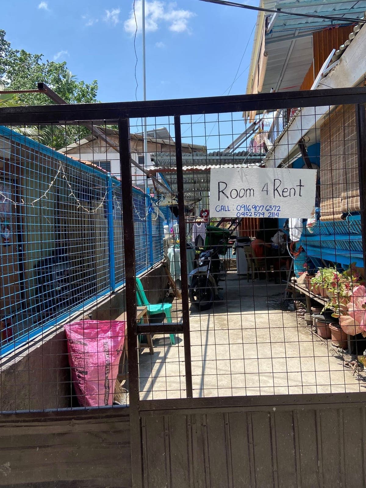 🏠 ROOM FOR RENT AVAILABLE! - photo 4