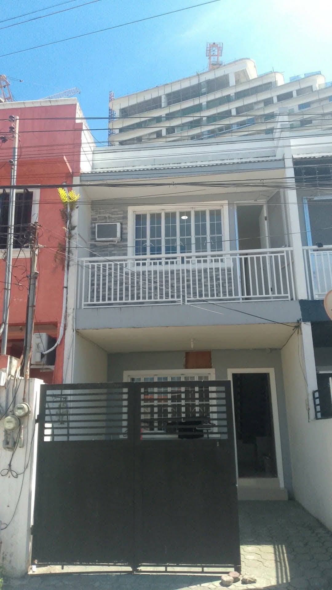 🏡2 storey townhouse for rent 3BR next to aeon blue bacaca - photo 6