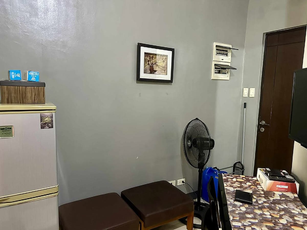 🚨 RUSH RENT 🚨🏘️ 1 Bedroom Unit - photo 3