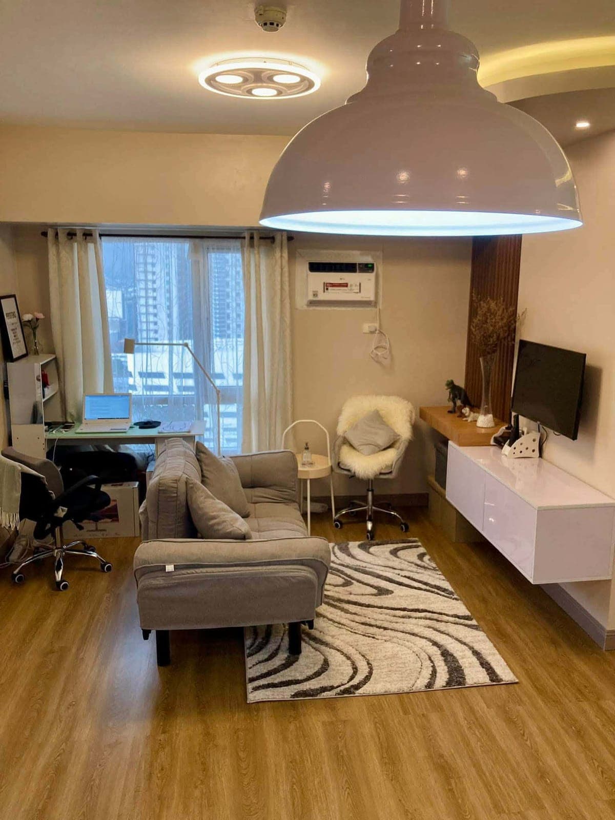 🚨 RUSH RENT 🚨🏘️ 2 Bedroom Unit - photo 8