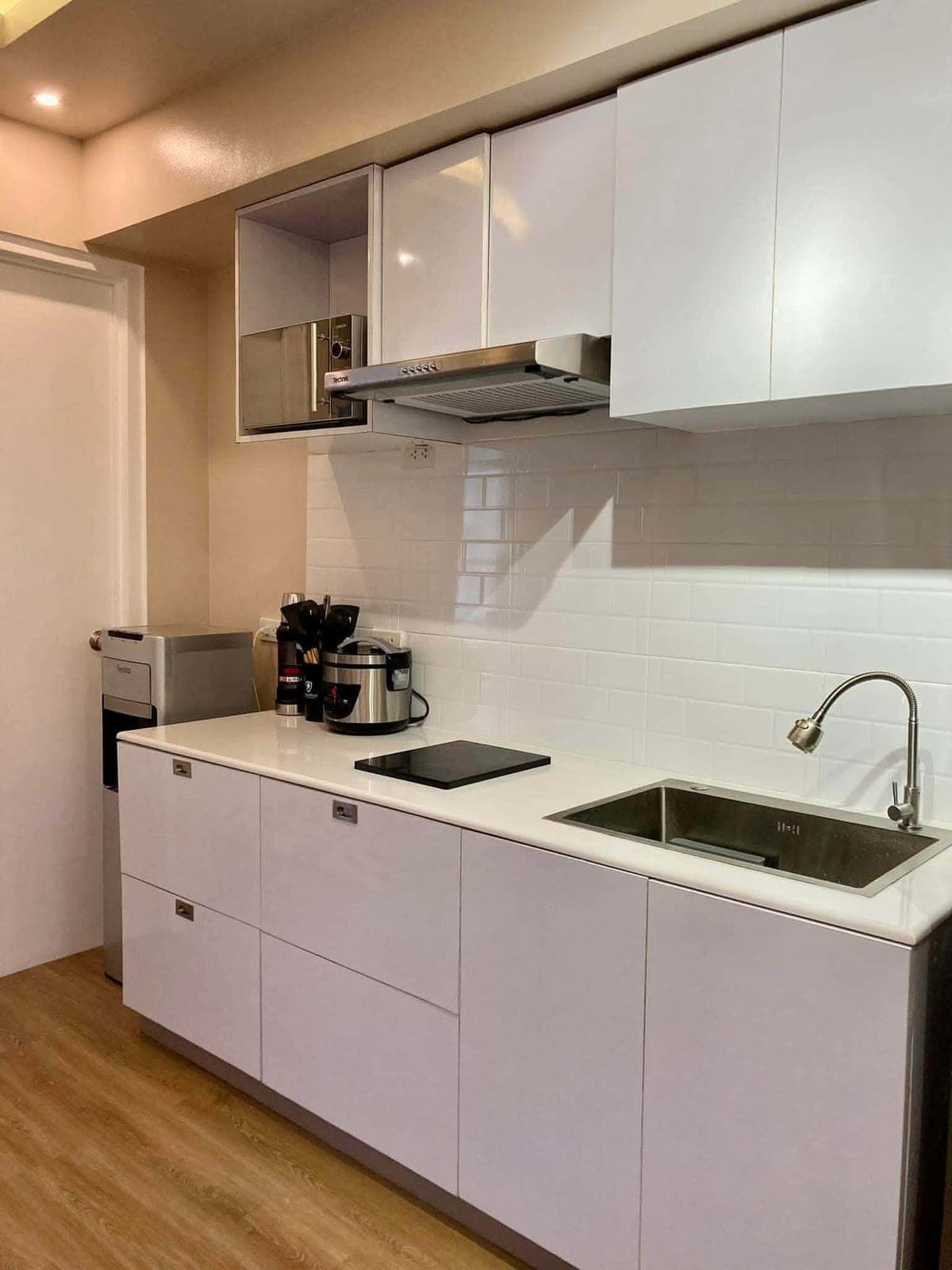 🚨 RUSH RENT 🚨🏘️ 2 Bedroom Unit - photo 10