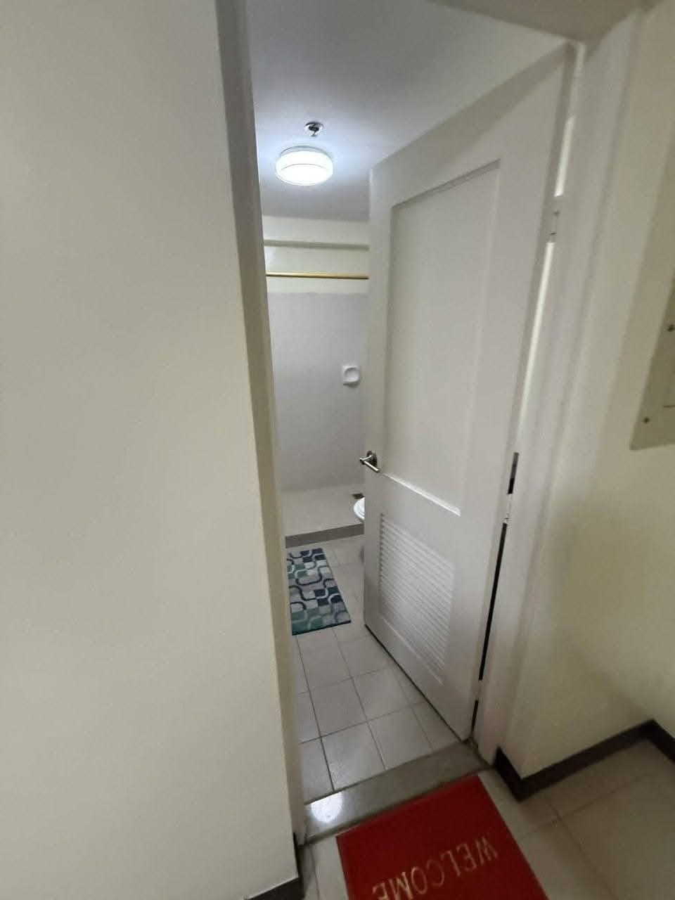 𝐅𝐎𝐑 𝐑𝐄𝐍𝐓 Two Bedroom with Balcony Unit in La Verti Residences - photo 4