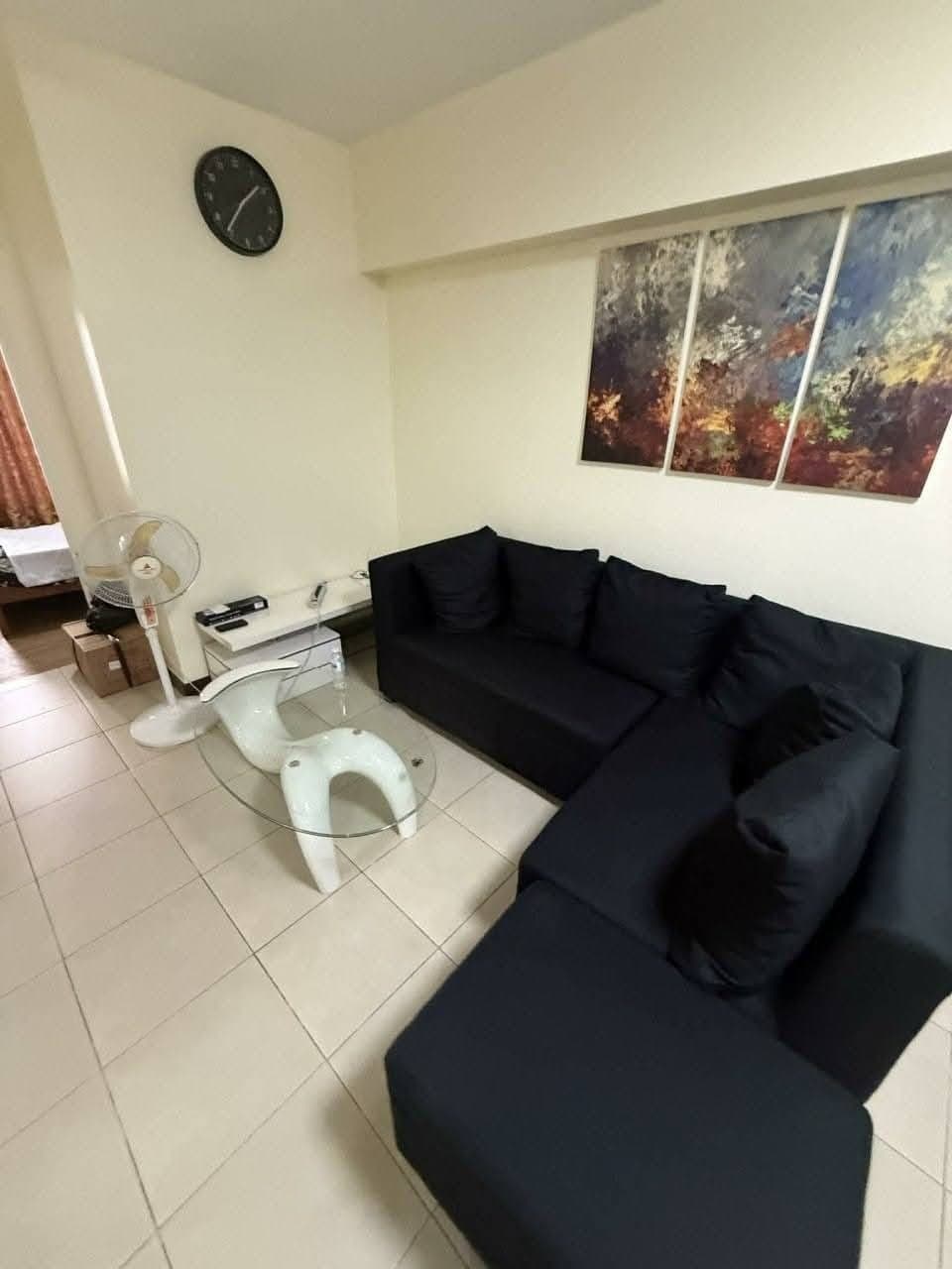 𝐅𝐎𝐑 𝐑𝐄𝐍𝐓 Two Bedroom with Balcony Unit in La Verti Residences - photo 7