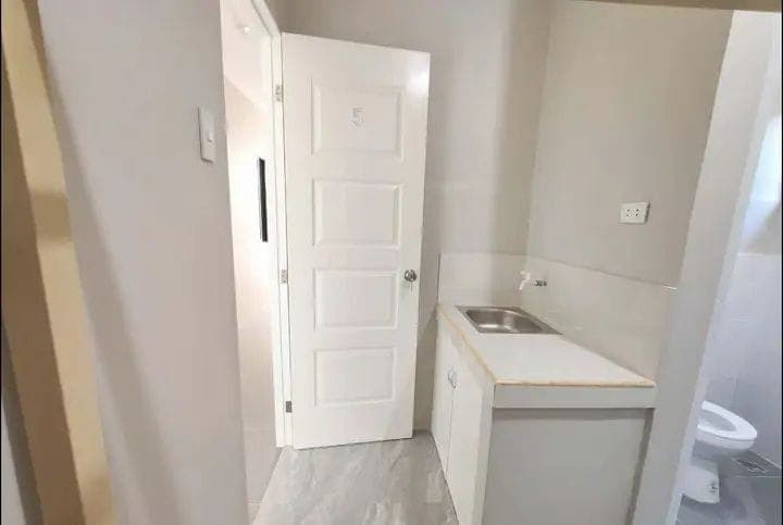 NEW ROOM FOR RENT 🏠🏠 - photo 1