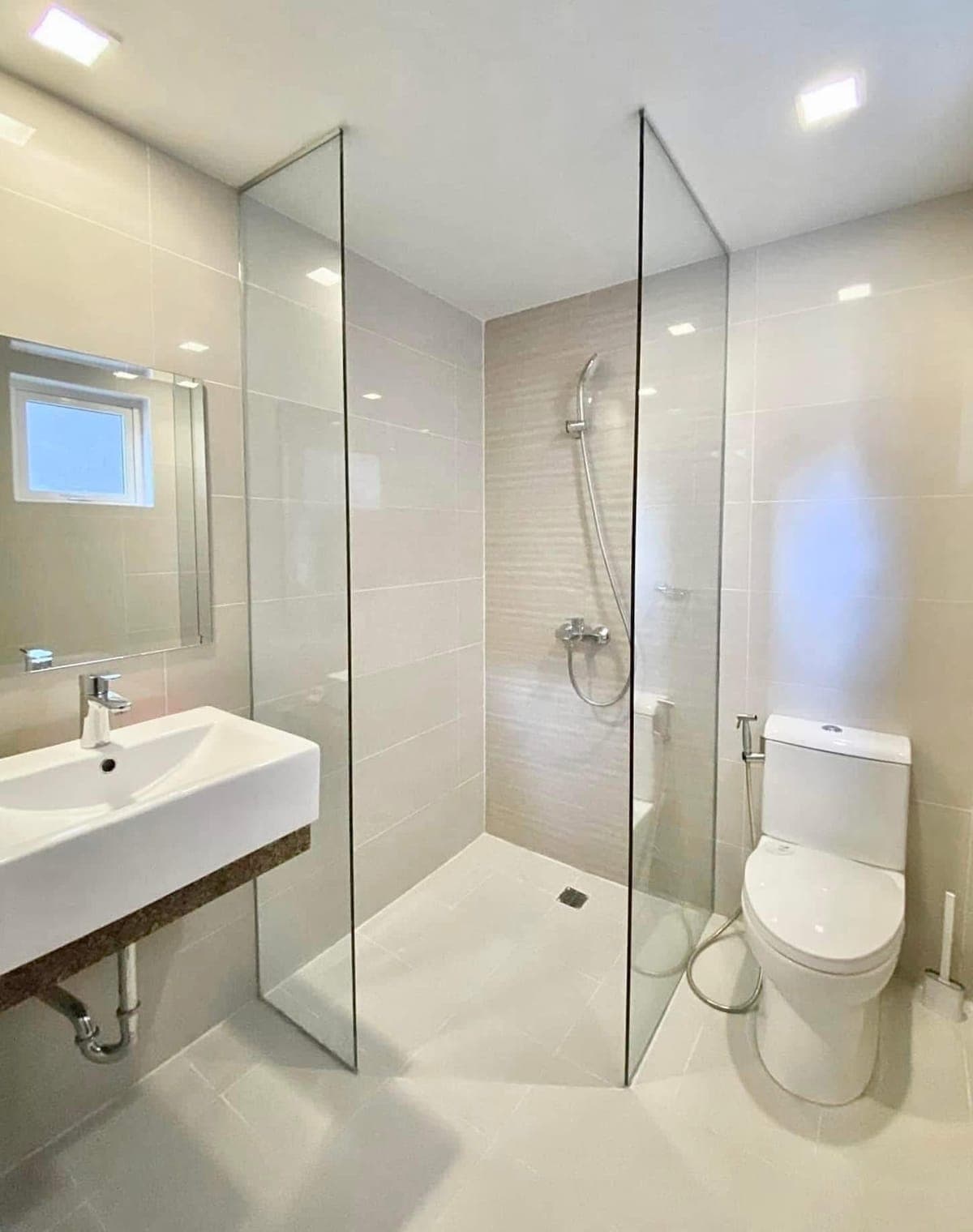 📍San antonio Residences , Makati City - photo 2