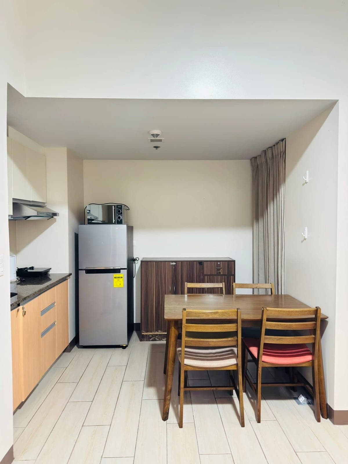 📍San antonio Residences , Makati City - photo 3