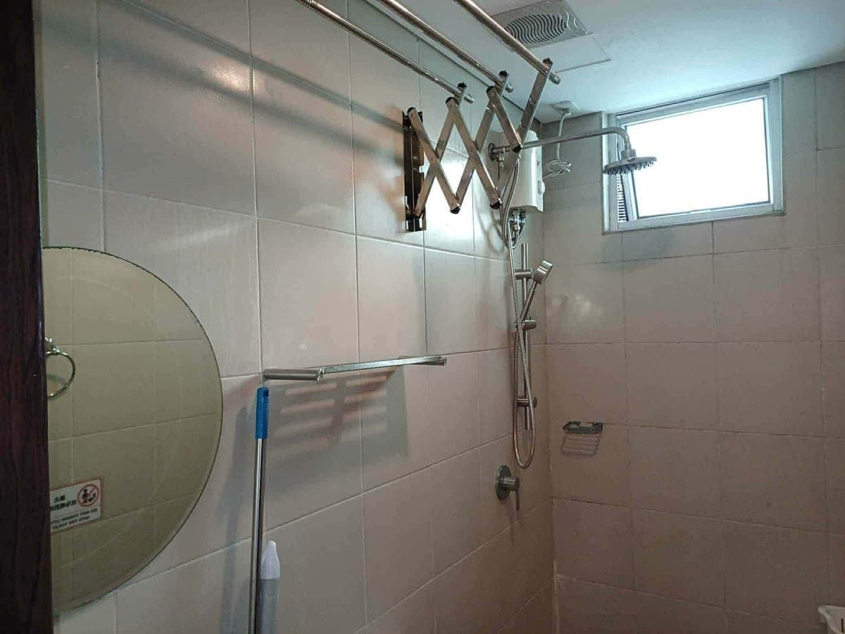 🚨 RUSH RENT 🚨🏘️ 1 Bedroom Unit - photo 3