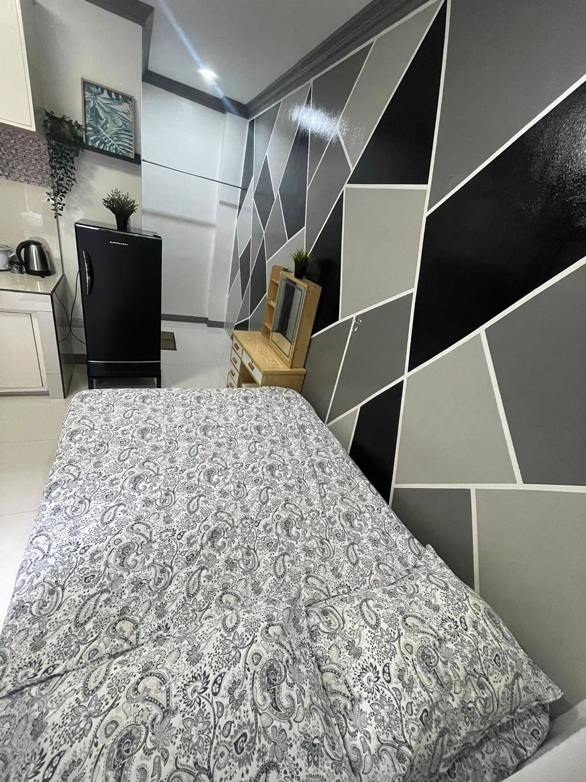 Unit Available - photo 4