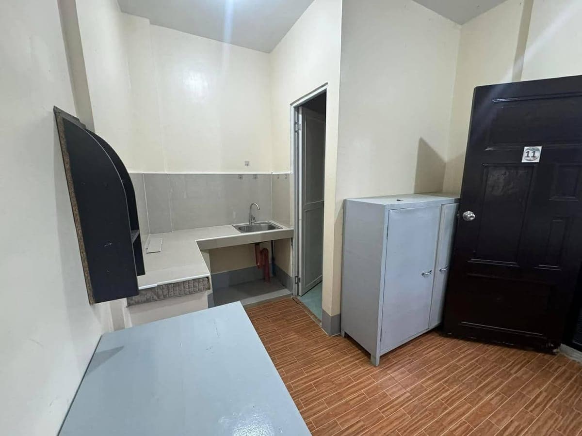 APARTMENT FOR RENT - photo 1