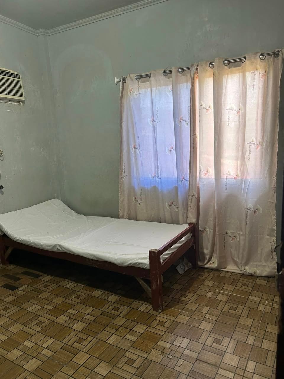 Room for rent. - photo 1