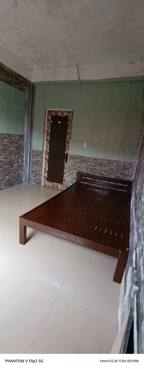 Room 4 rent - photo 3