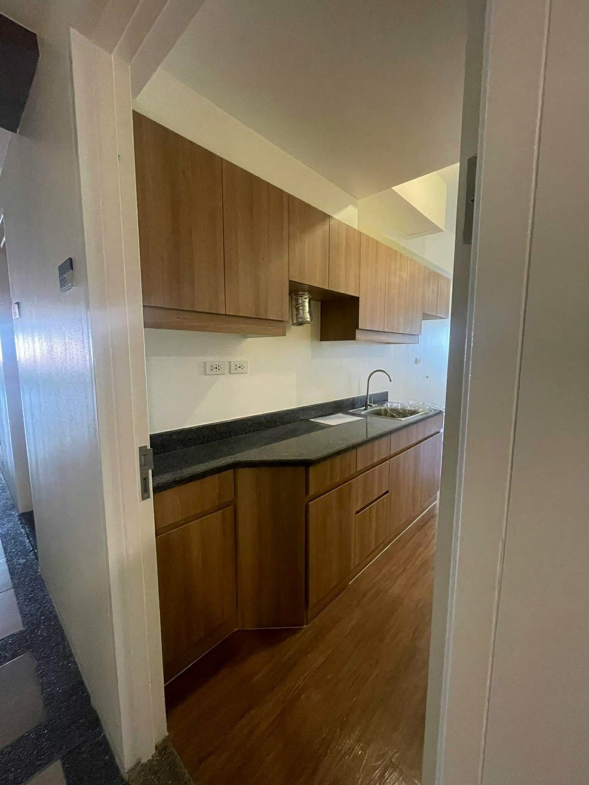 # **RUSH ‼️ FOR RENT ‼️** - photo 4