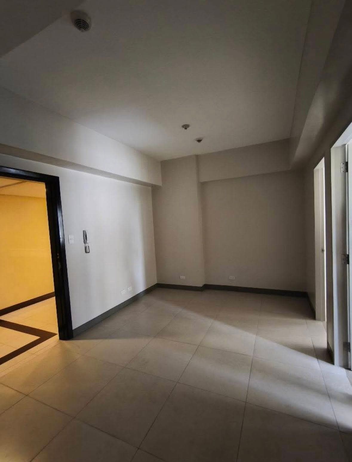 2 Bedroom Bare Unit for Rent - photo 7