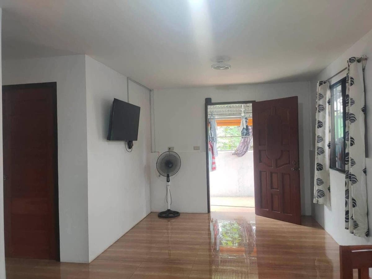 🏘️HOUSE FOR RENT IN INDANGAN - photo 1