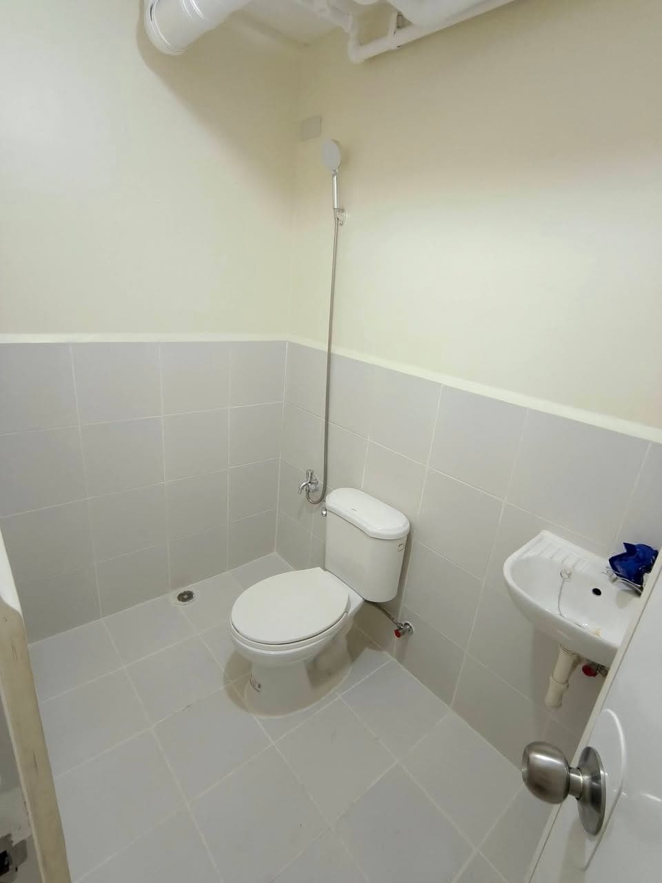 Chance muna to na magkaroon ng sariling condo unit. - photo 1