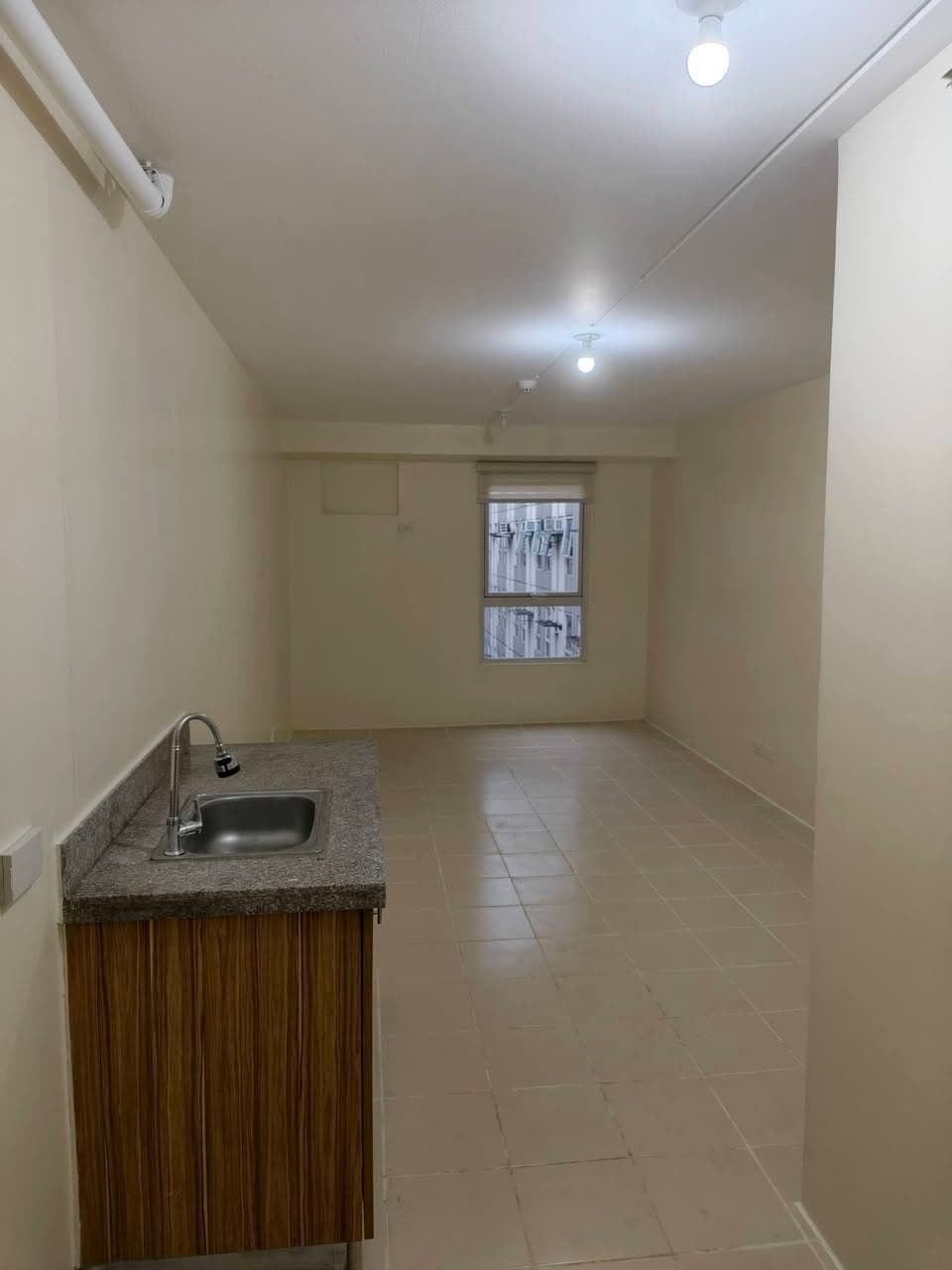 Chance muna to na magkaroon ng sariling condo unit. - photo 2