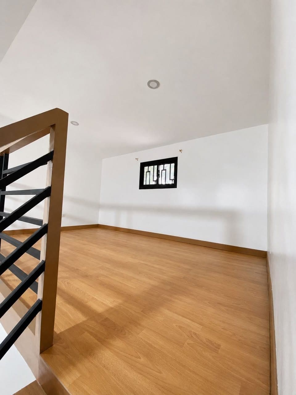 APARTMENT FOR RENT. - photo 2