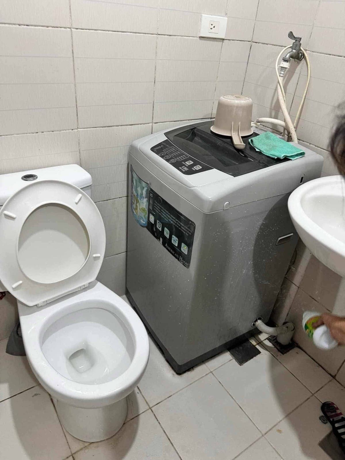 𝐅𝐎𝐑 𝐑𝐄𝐍𝐓 One Bedroom with Balcony Condo Unit in Jazz Residences, Makati City. - photo 2