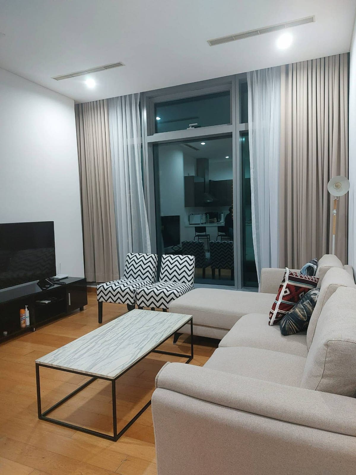 🚨 RUSH RENT 🚨🏘️ 1 Bedroom Unit - photo 3