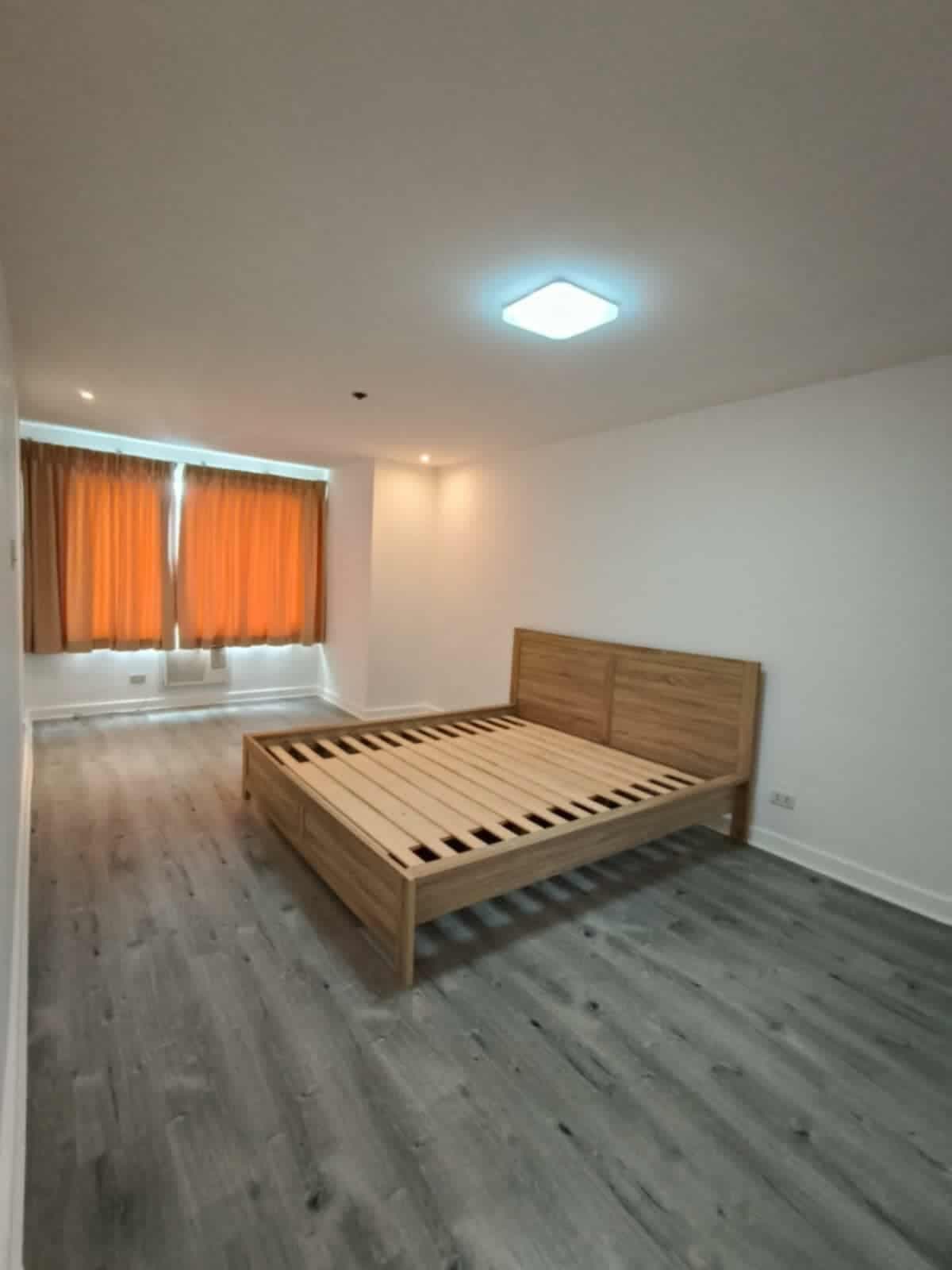 🚨 RUSH RENT 🚨🏘️ 2 Bedroom Unit - photo 11