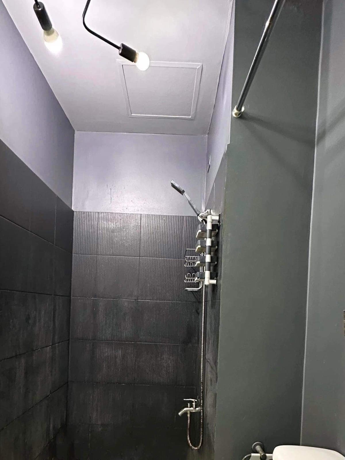 FOR RENT: ₱16,000/month. | Inclusive association dues - photo 5
