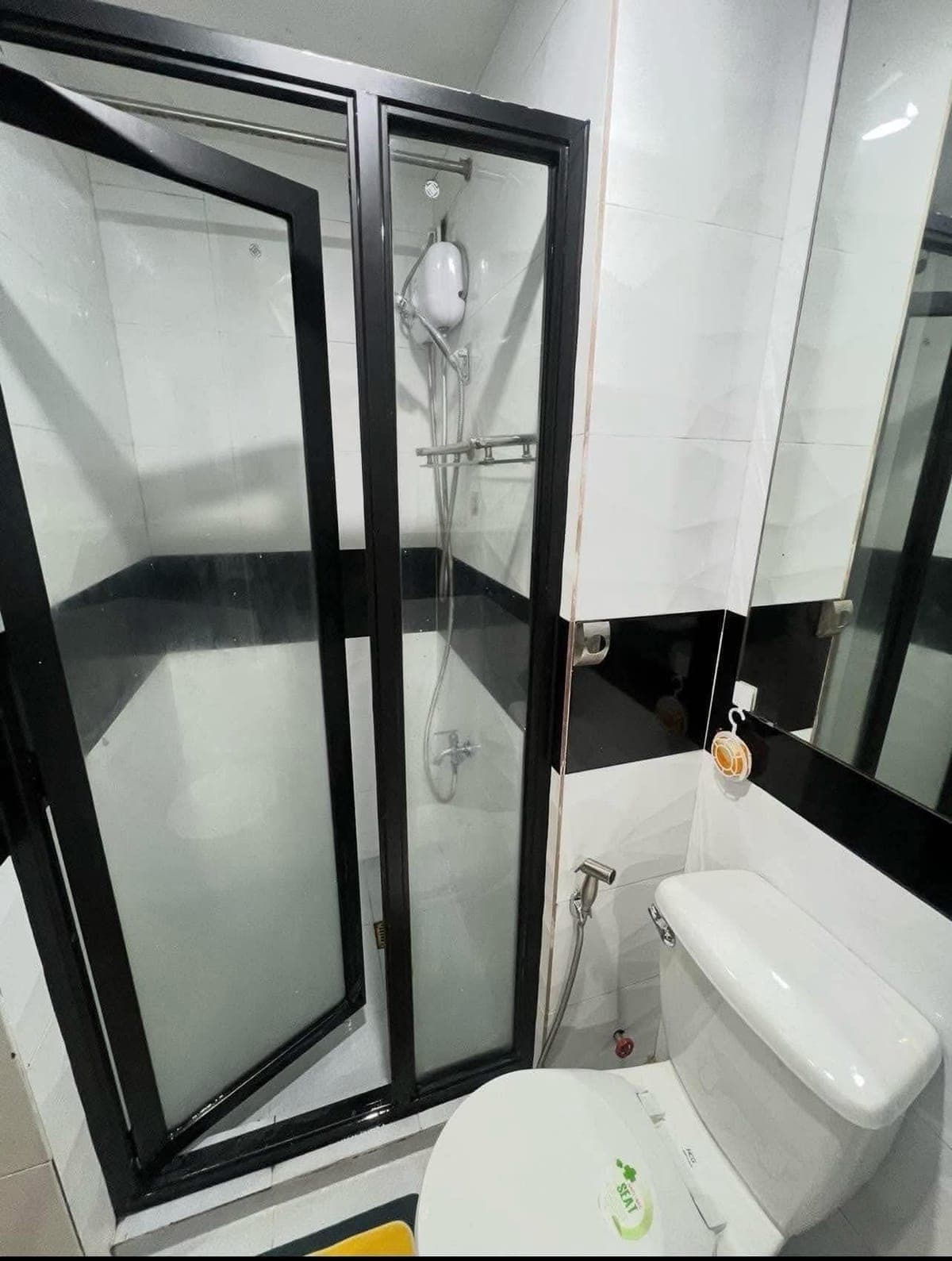 FOR RENT: ₱19,000/month. | Inclusive association dues - photo 3