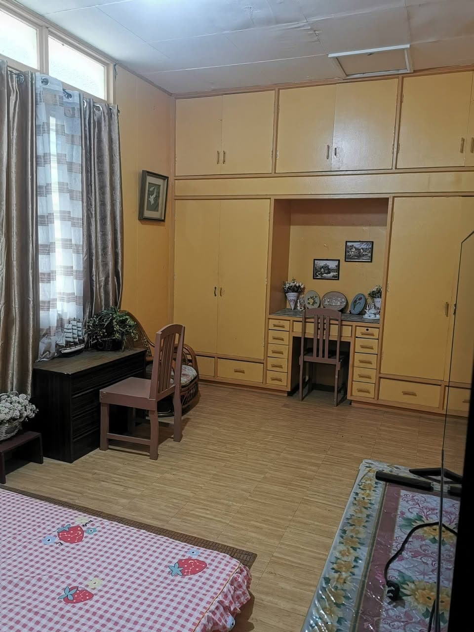 Large Room For Rent - photo 2