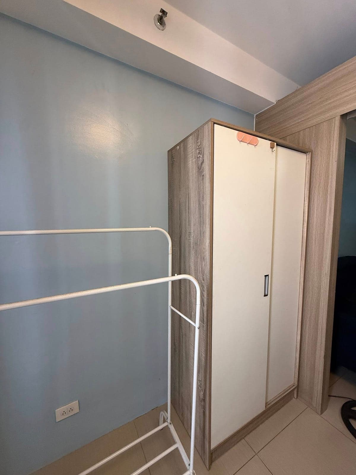 - FOR RENT - - photo 2