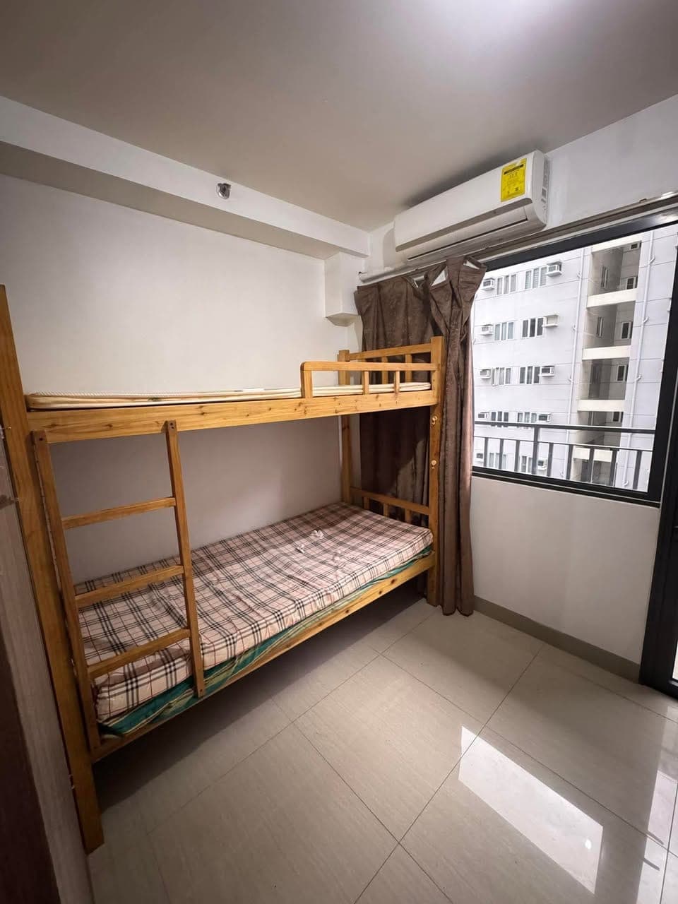 SHORE 2 RESIDENCES FOR RENT =  AVAILABLE ON May 29 onwards - photo 1