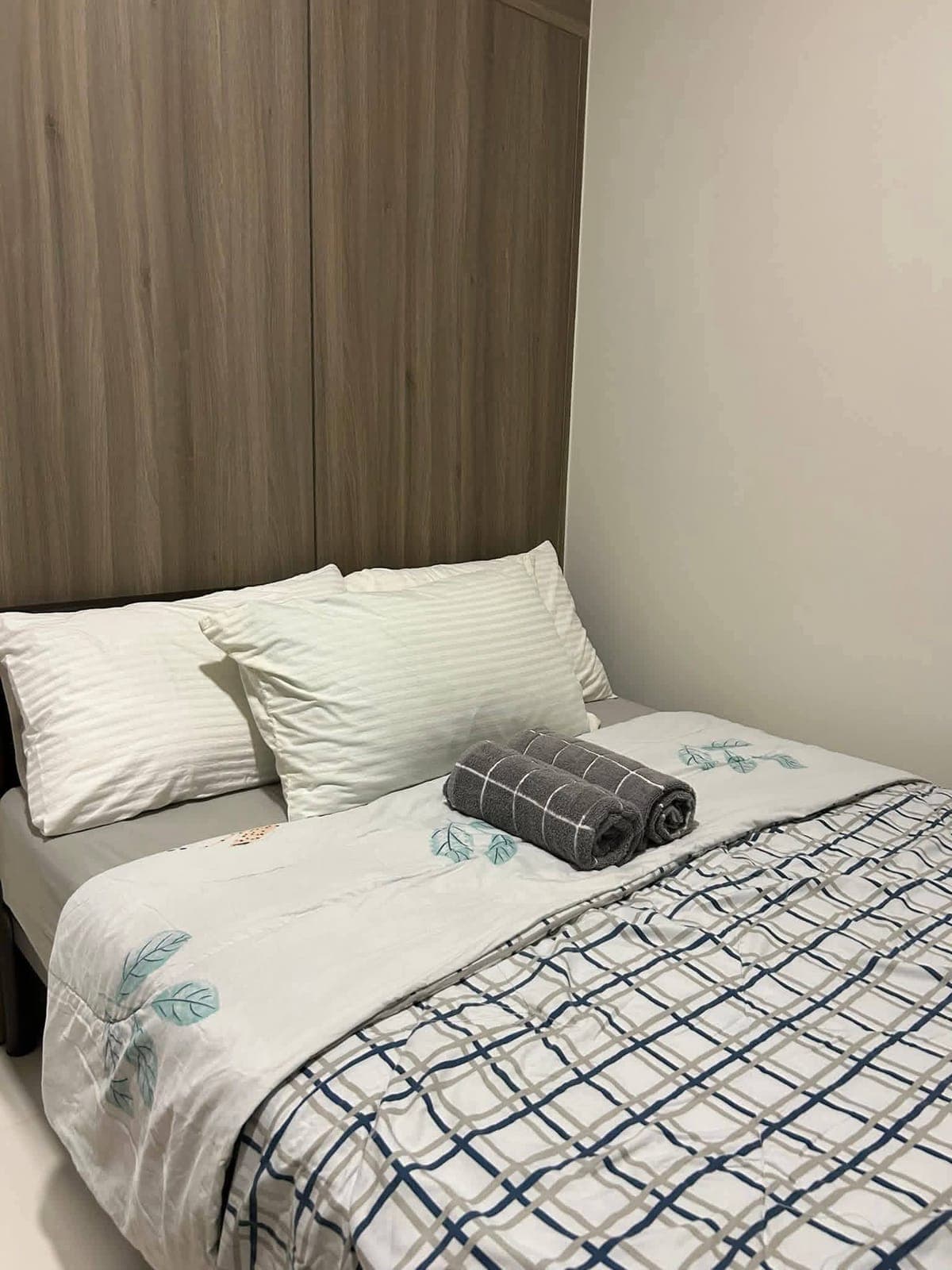 FOR RENT:₱21,000 inclusive assoc dues - photo 5