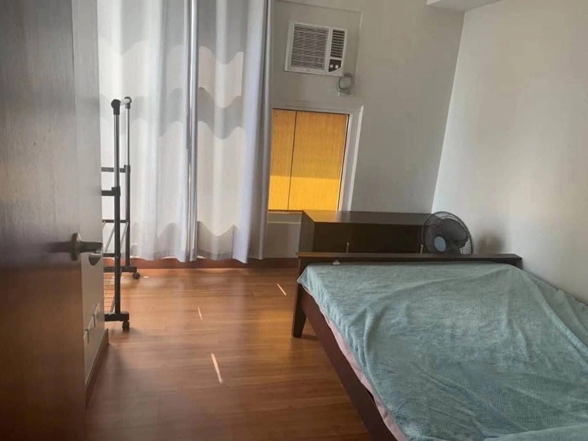 𝐅𝐎𝐑 𝐑𝐄𝐍𝐓 One Bedroom with Balcony Condo in PASEO DE ROCES CONDOMINIUMS - photo 7