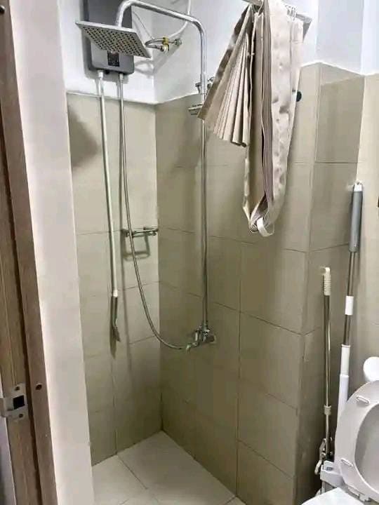 𝐅𝐎𝐑 𝐑𝐄𝐍𝐓 One Bedroom with Balcony Condo Unit at Shore 2, Residences near MOA - photo 2