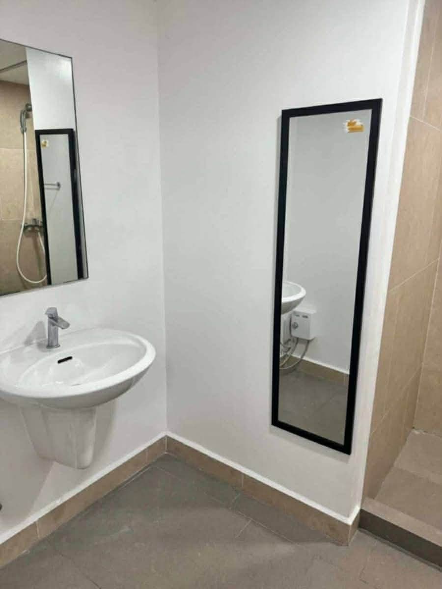 📍The rise ,,Malugay st. Makati - photo 4