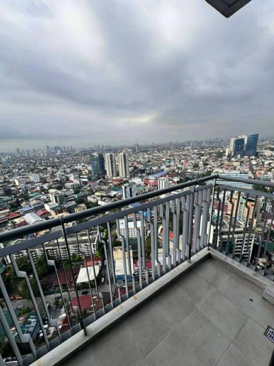 📍The rise ,,Malugay st. Makati - photo 7