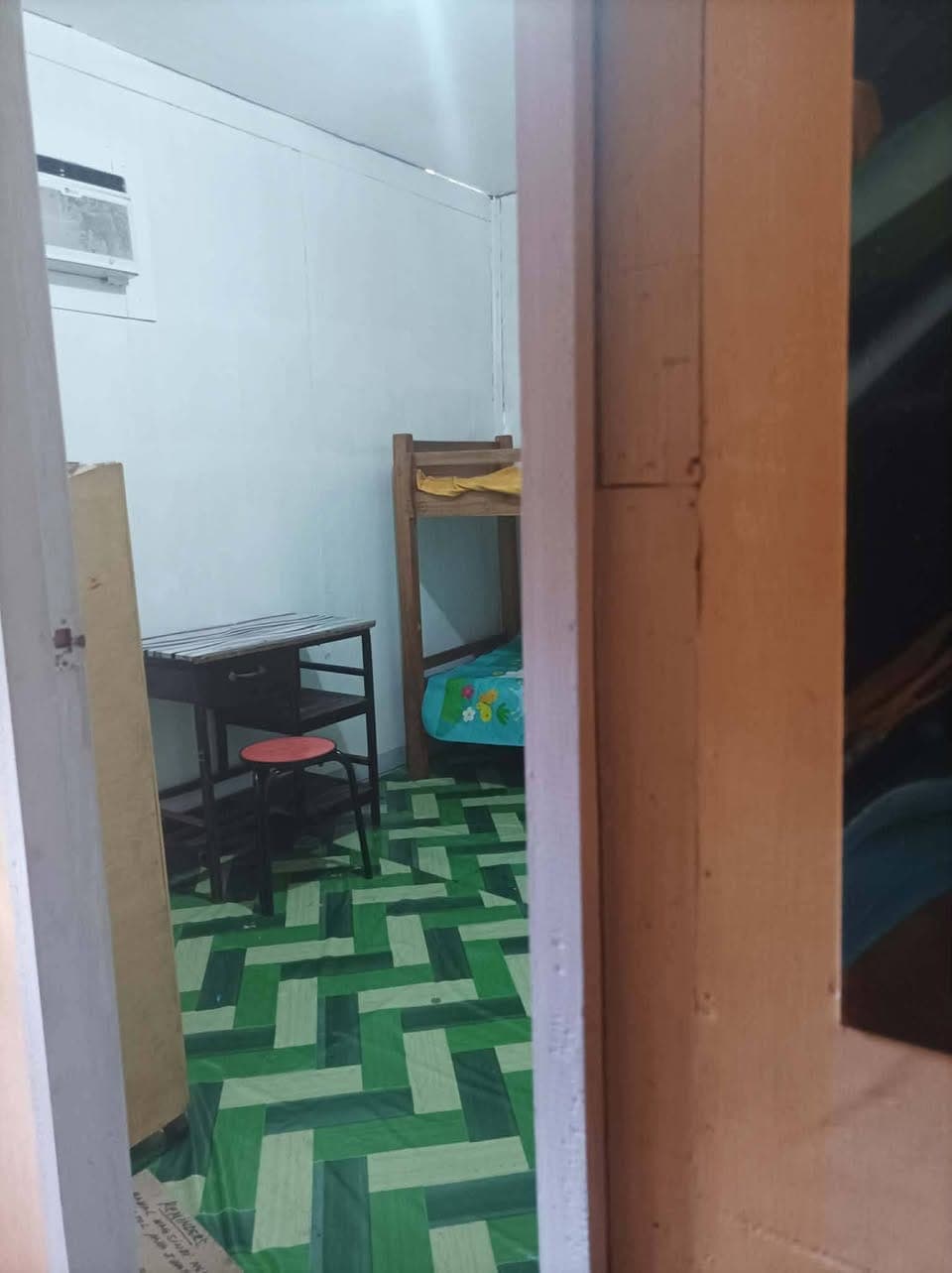 AIRCON BED SPACER FOR RENT - photo 3