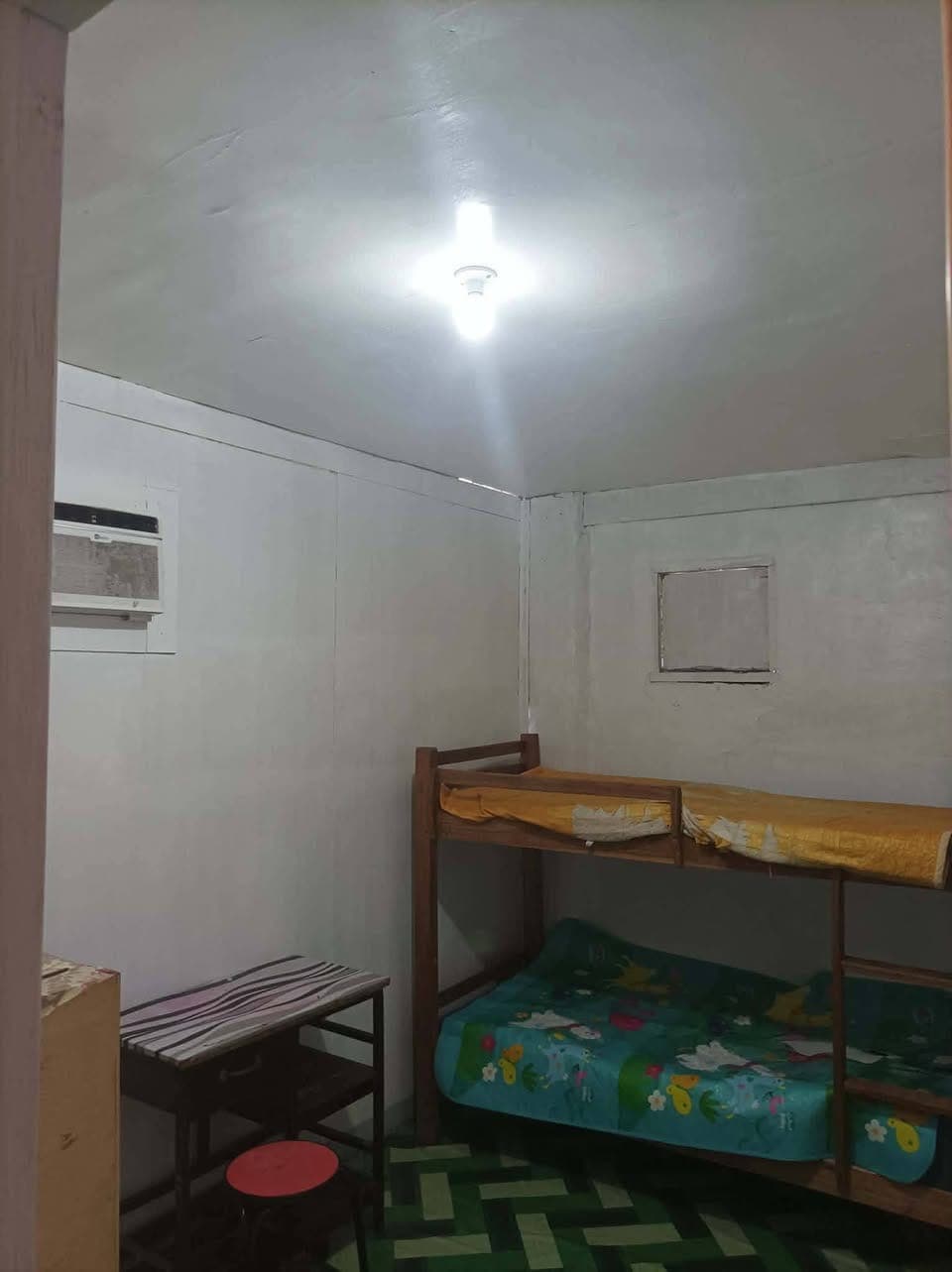 AIRCON BED SPACER FOR RENT - photo 4