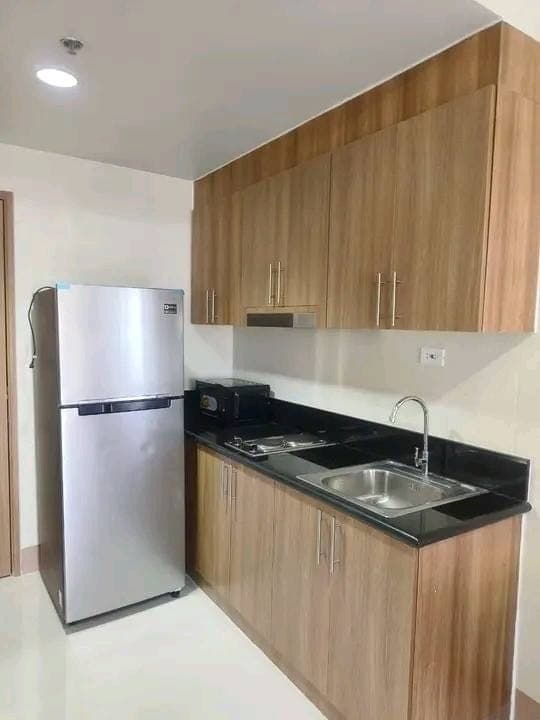 25K MONTHLY IN SHORE 3 RESIDENCES‼️ - photo 4