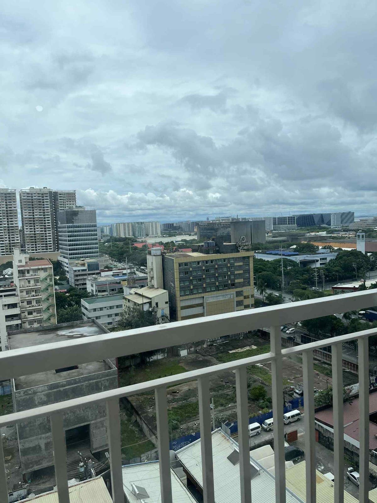 📍Coast Residences - photo 9