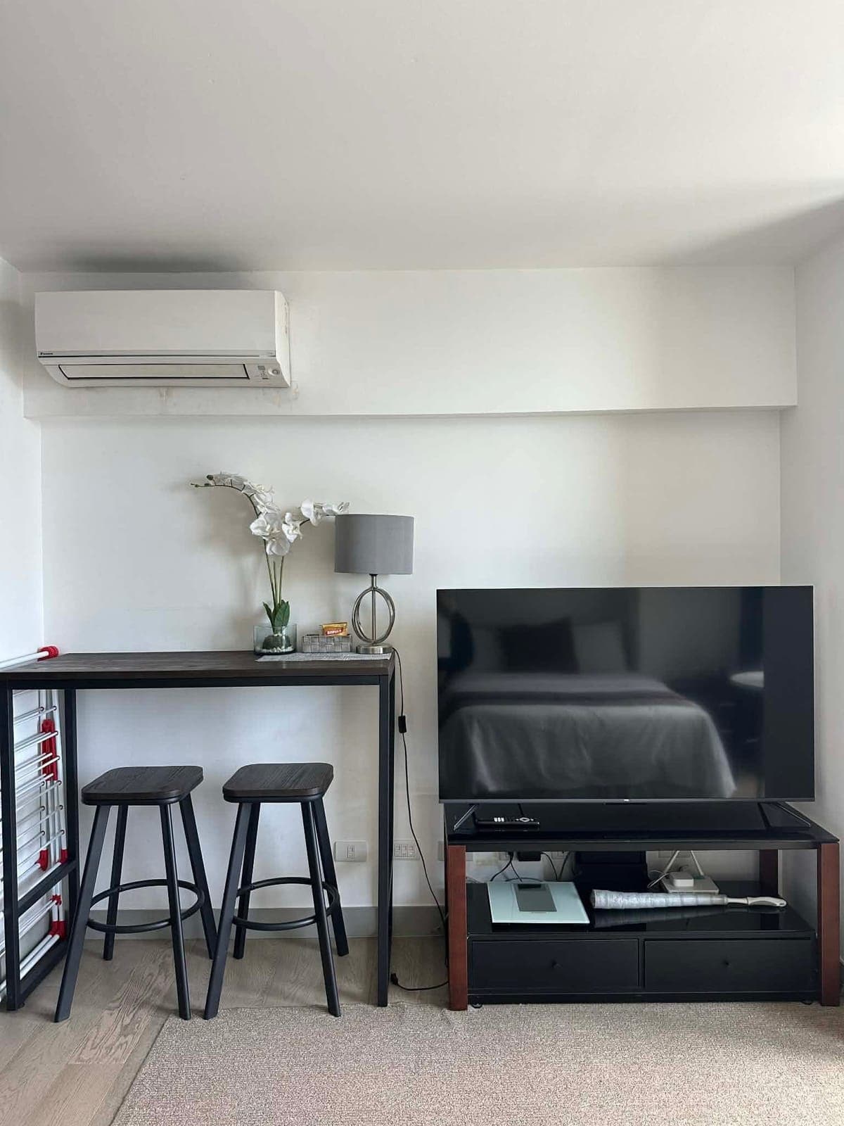 🏠 Century Spire Residence - photo 5