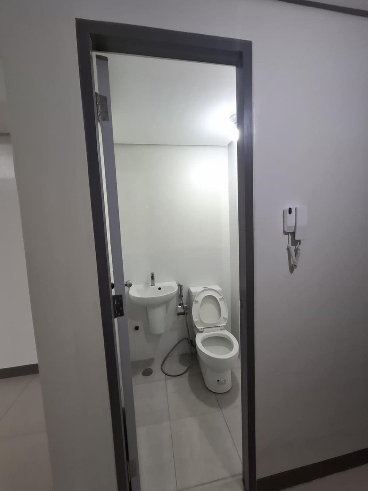 Semi Furnished Studio Condo Unit For Rent - Unit 827 Studio 7 - photo 5