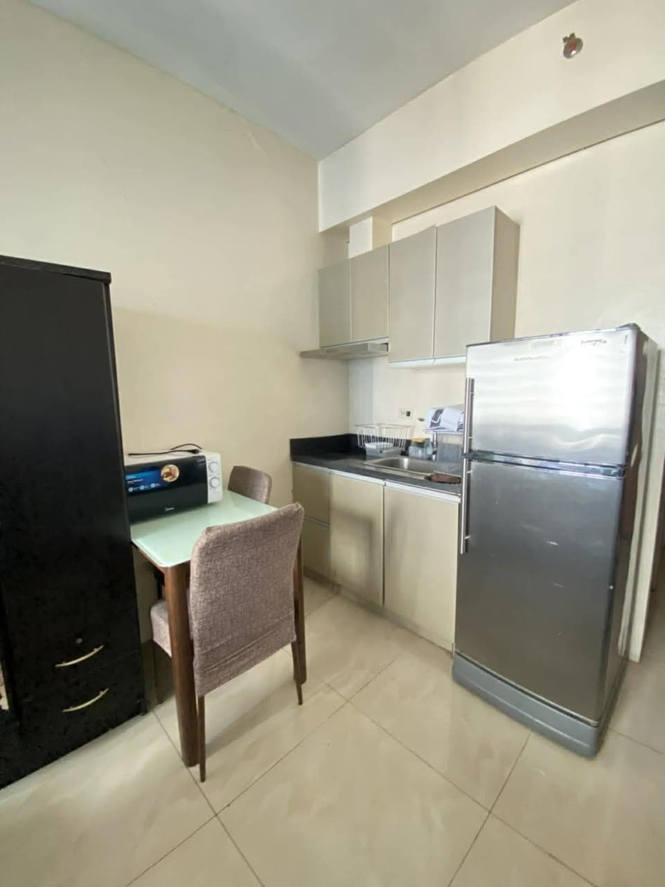 📍The beacon , Makati - photo 1