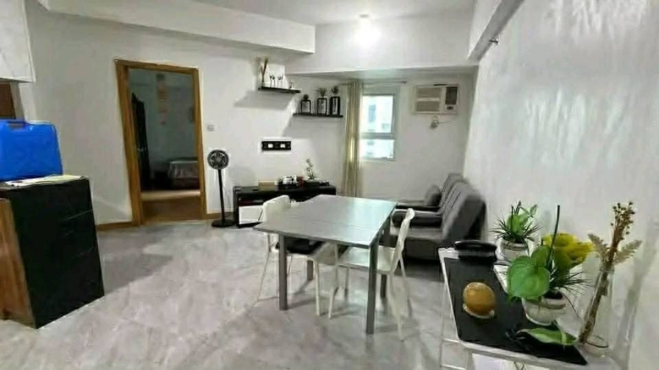 𝐅𝐎𝐑 𝐑𝐄𝐍𝐓 One Bedroom Condo Unit with Balcony in BGC Taguig at Trion Towers. - photo 2