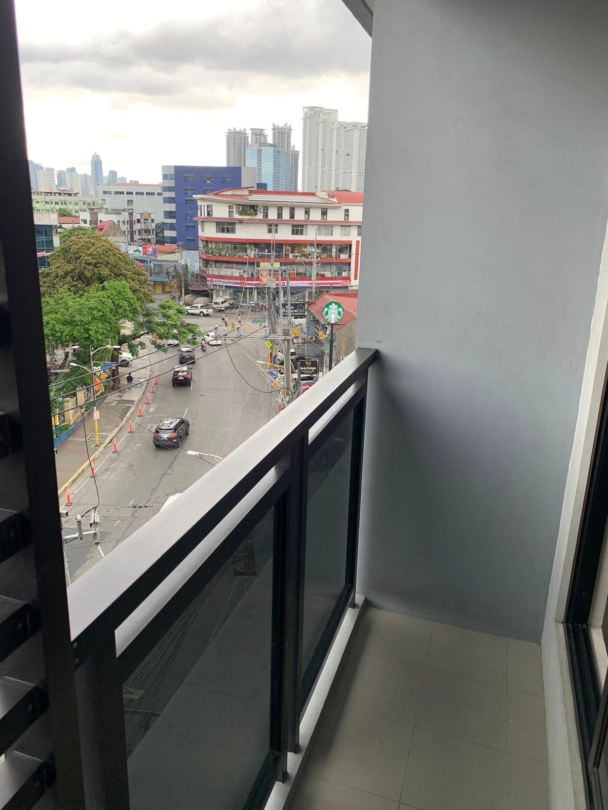 🏢 FOR RENT – AVAILABLE UNITS IN MANDALUYONG CITY - photo 1