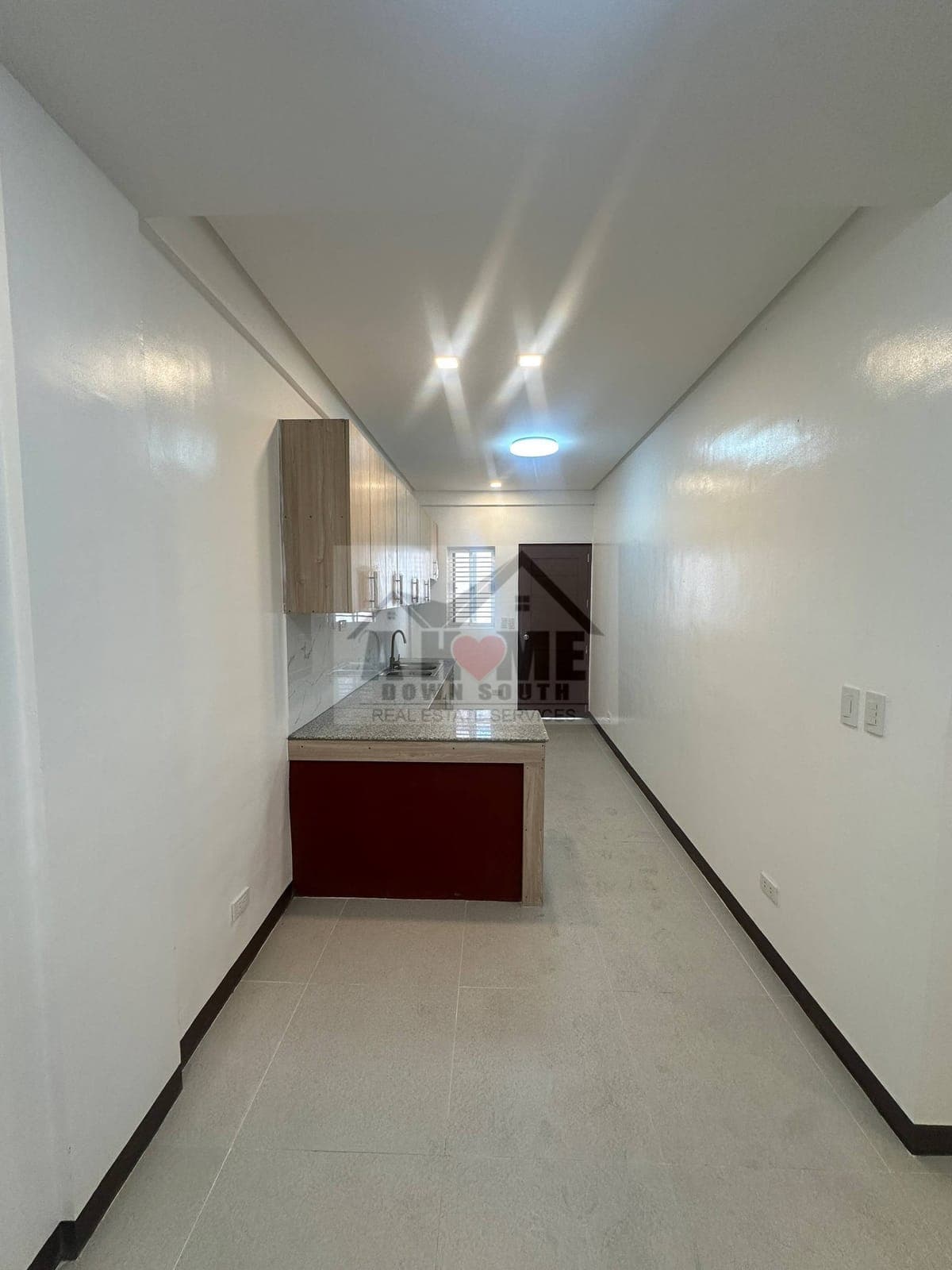 LAST UNIT AVAILABLE (middle) - photo 20